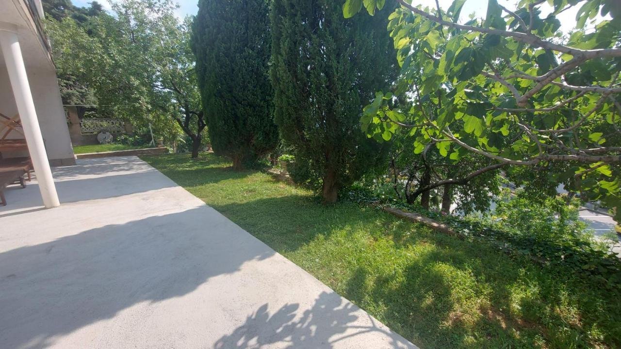 Apartament Corina & Franco Senj  Zewnętrze zdjęcie