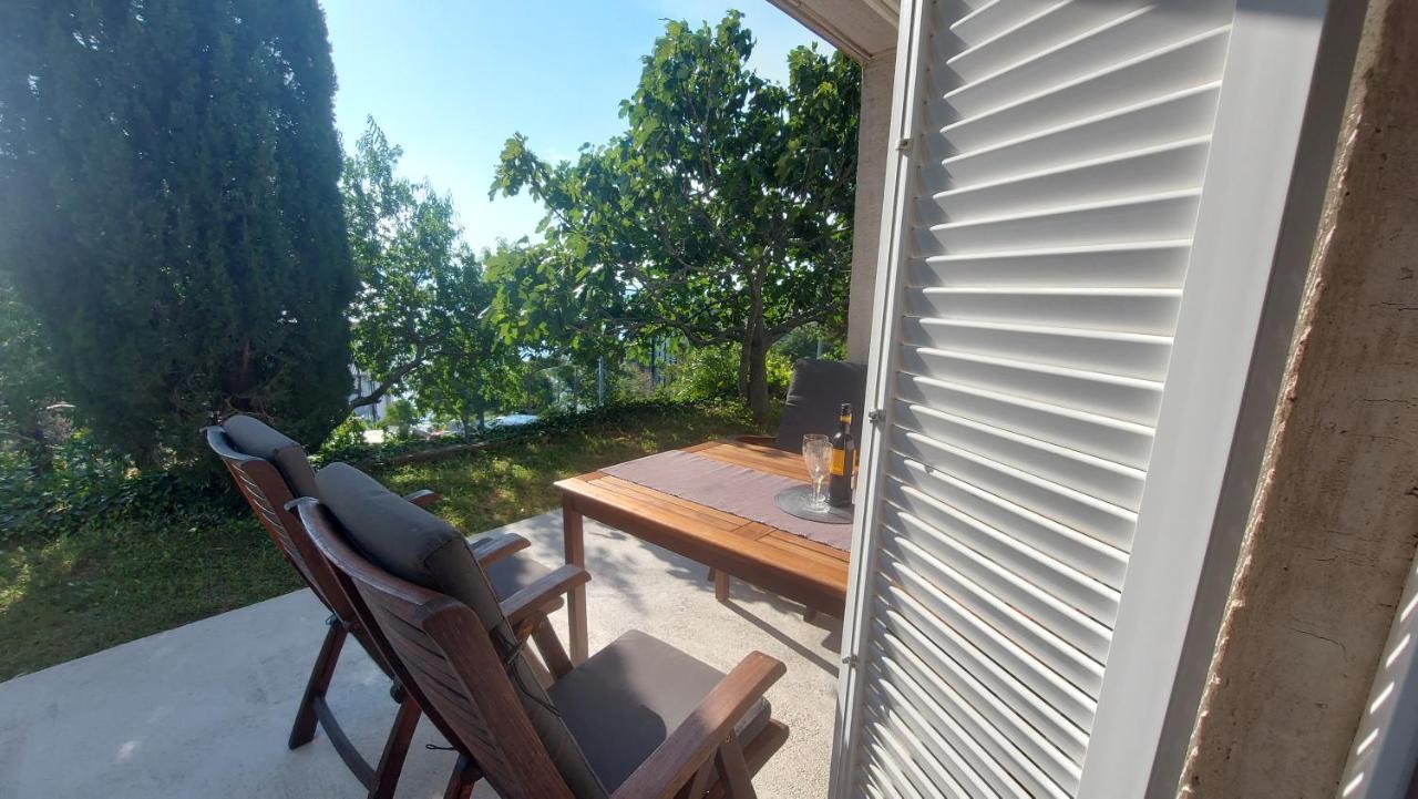 Apartament Corina & Franco Senj  Zewnętrze zdjęcie